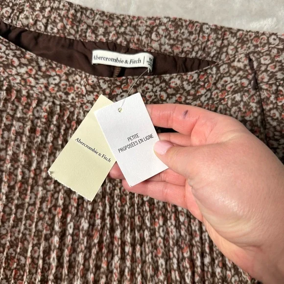 Abercrombie & Fitch Petite Floral Pleated Midi Skirt Brown Size M NWT - Picture 9 of 13